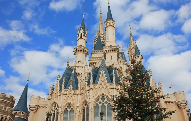 シンデレラ城の裏側